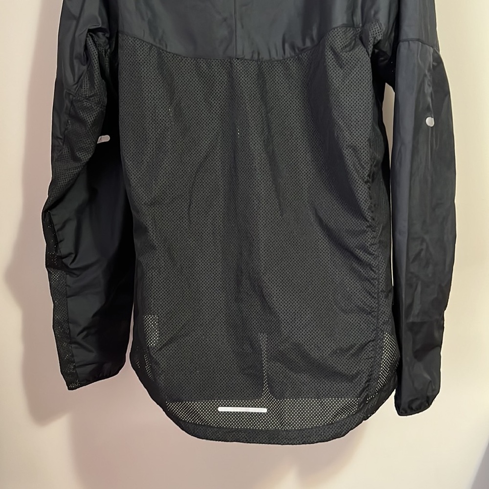 Nike running jacket - Picture 8 of 12